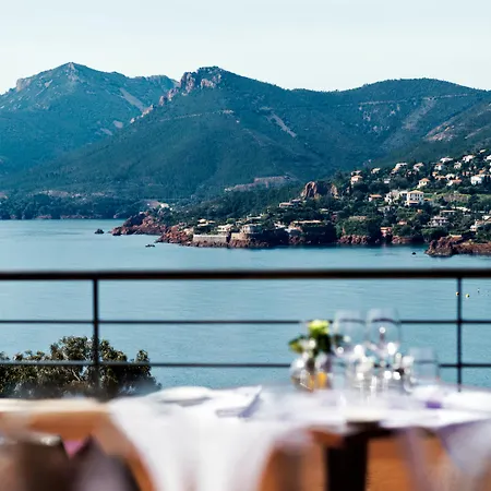 Tiara Yaktsa Côte D’azur