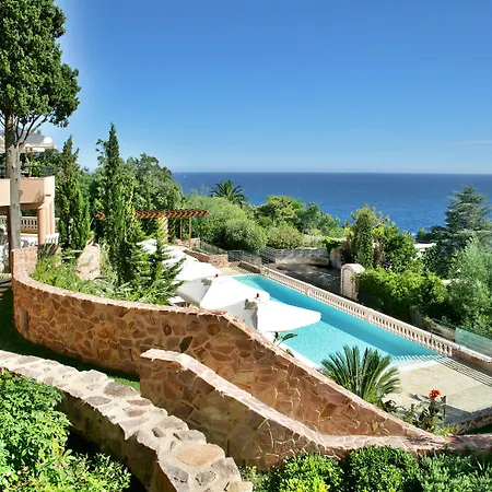 Tiara Yaktsa Côte D’azur