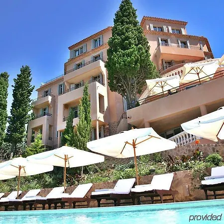Tiara Yaktsa Côte D’azur